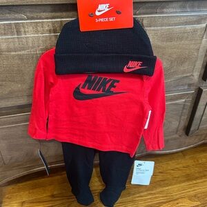 Nike Baby 3-Piece Set